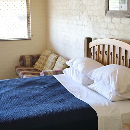 The Middle Pub Hotel Mullumbimby Exterior photo